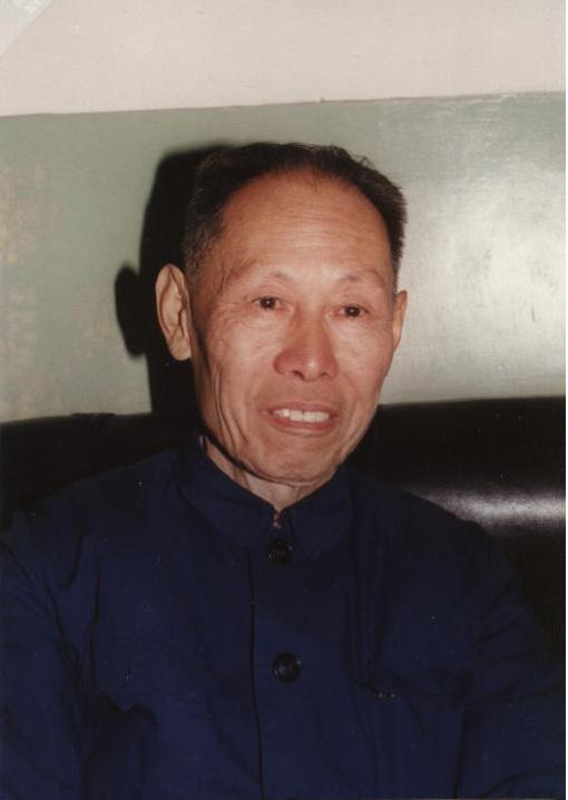 謝毓章 1988.JPG